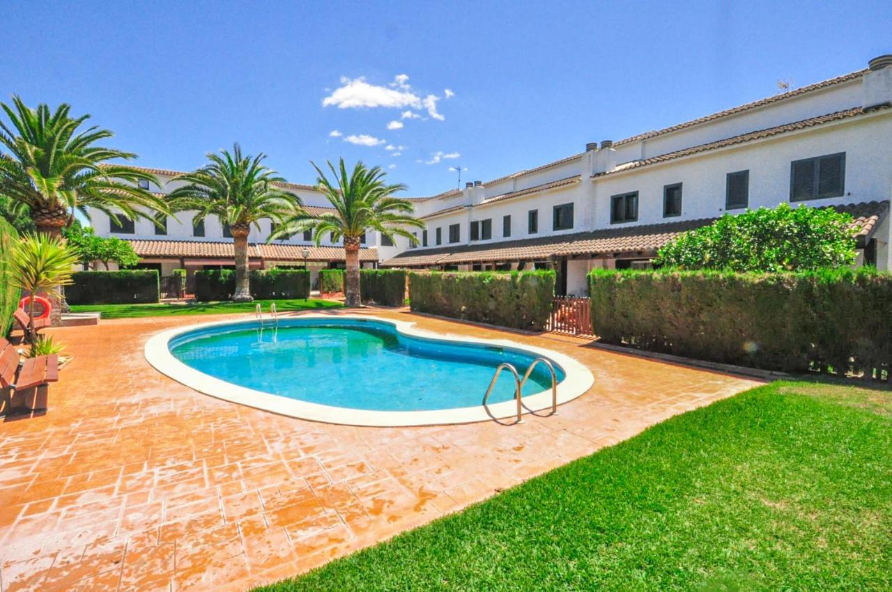 Calderon De La Barca - Only Families Villa Cambrils Dış mekan fotoğraf
