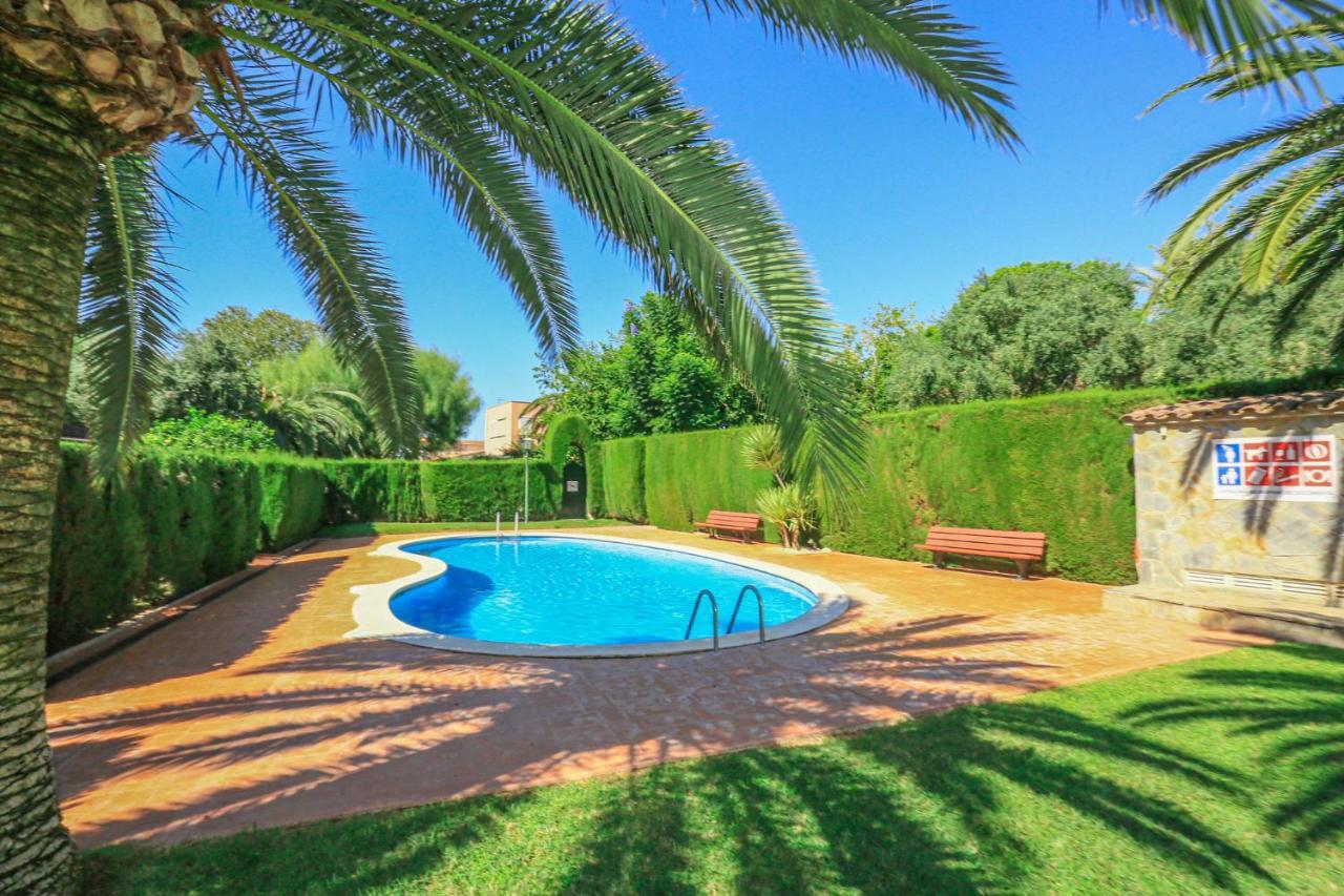 Calderon De La Barca - Only Families Villa Cambrils Dış mekan fotoğraf